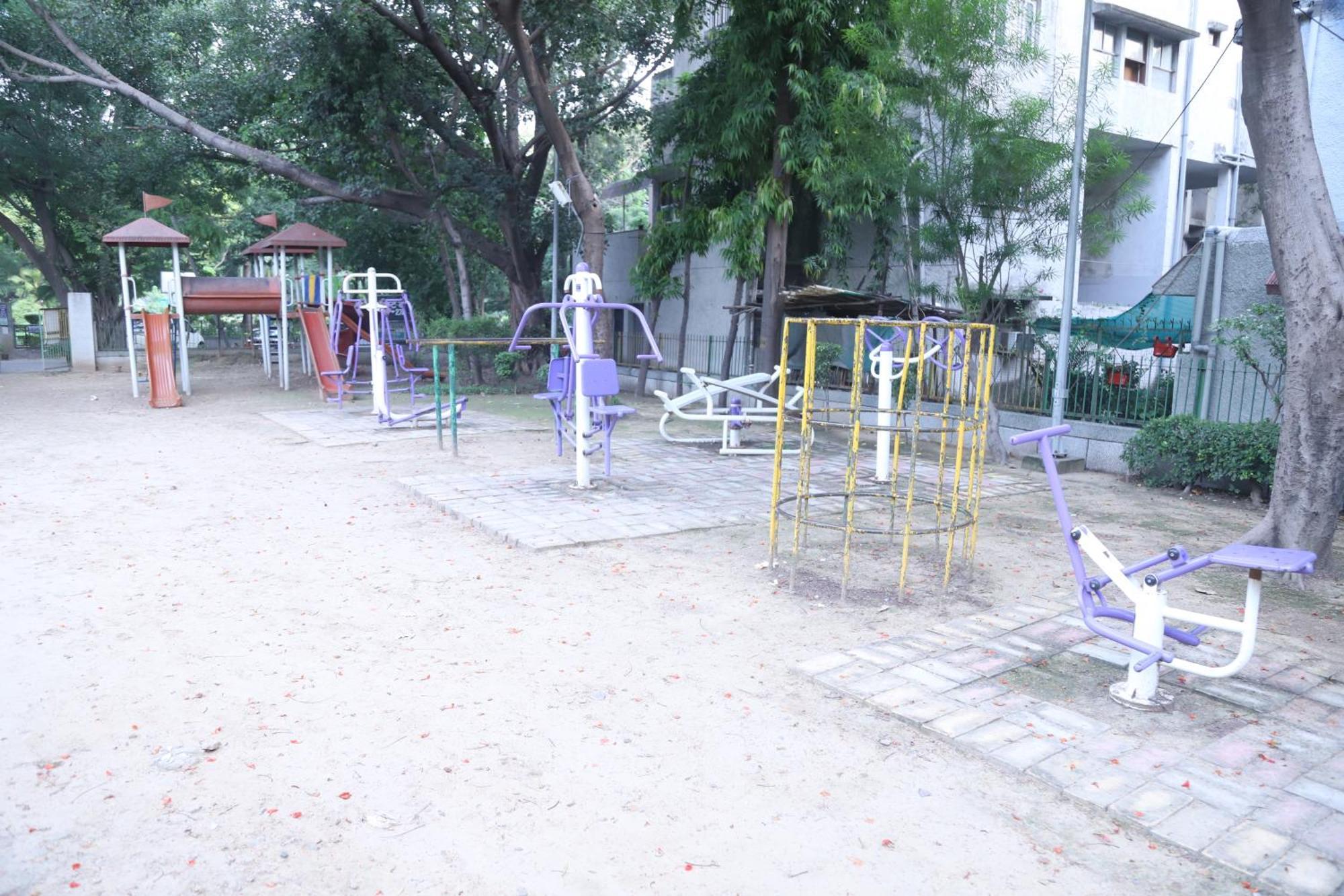 Divine India Service Apartment 3Bhk,B57 Sarita Vihar,Apollo نيودلهي المظهر الخارجي الصورة