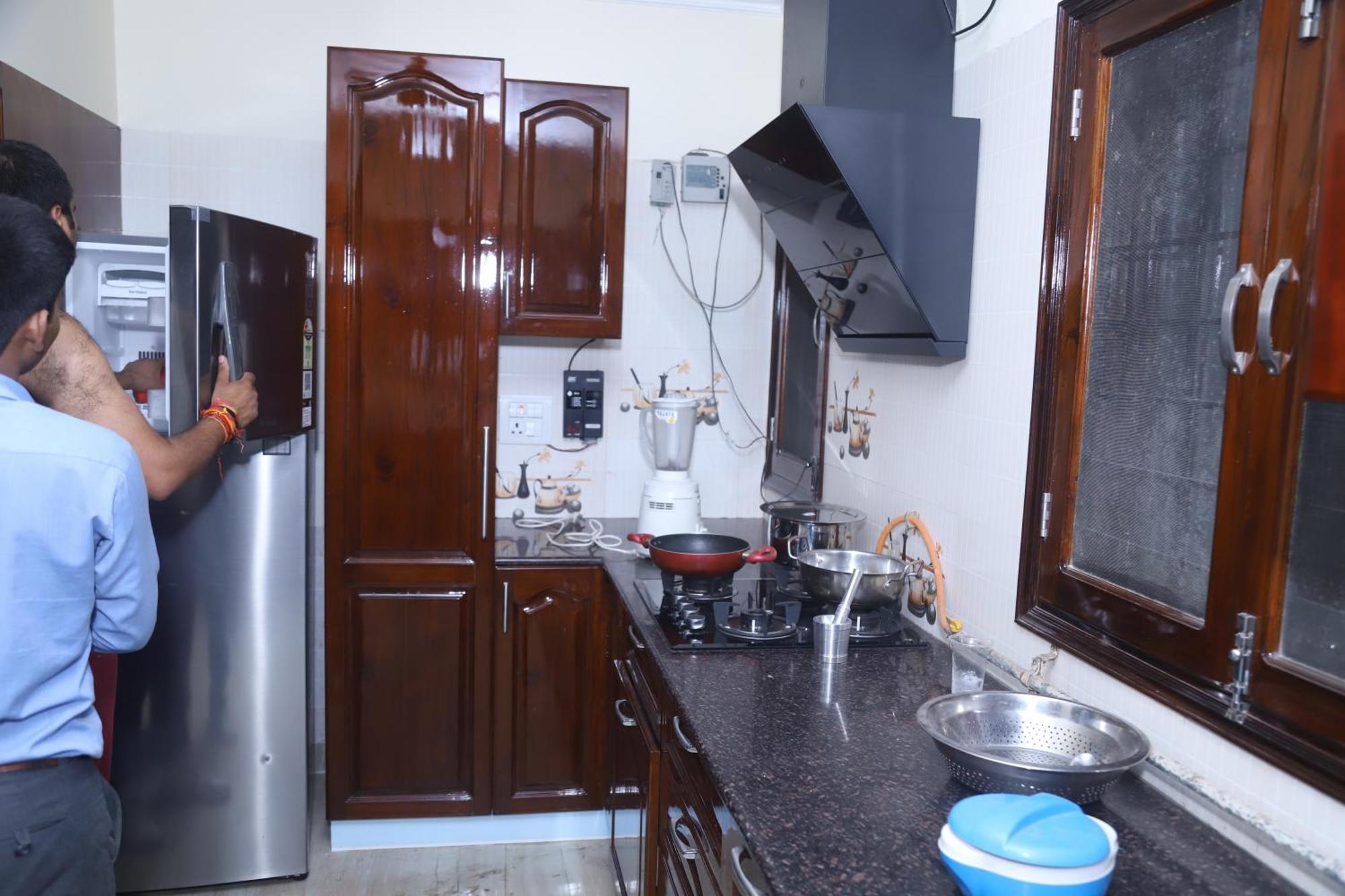 Divine India Service Apartment 3Bhk,B57 Sarita Vihar,Apollo نيودلهي المظهر الخارجي الصورة
