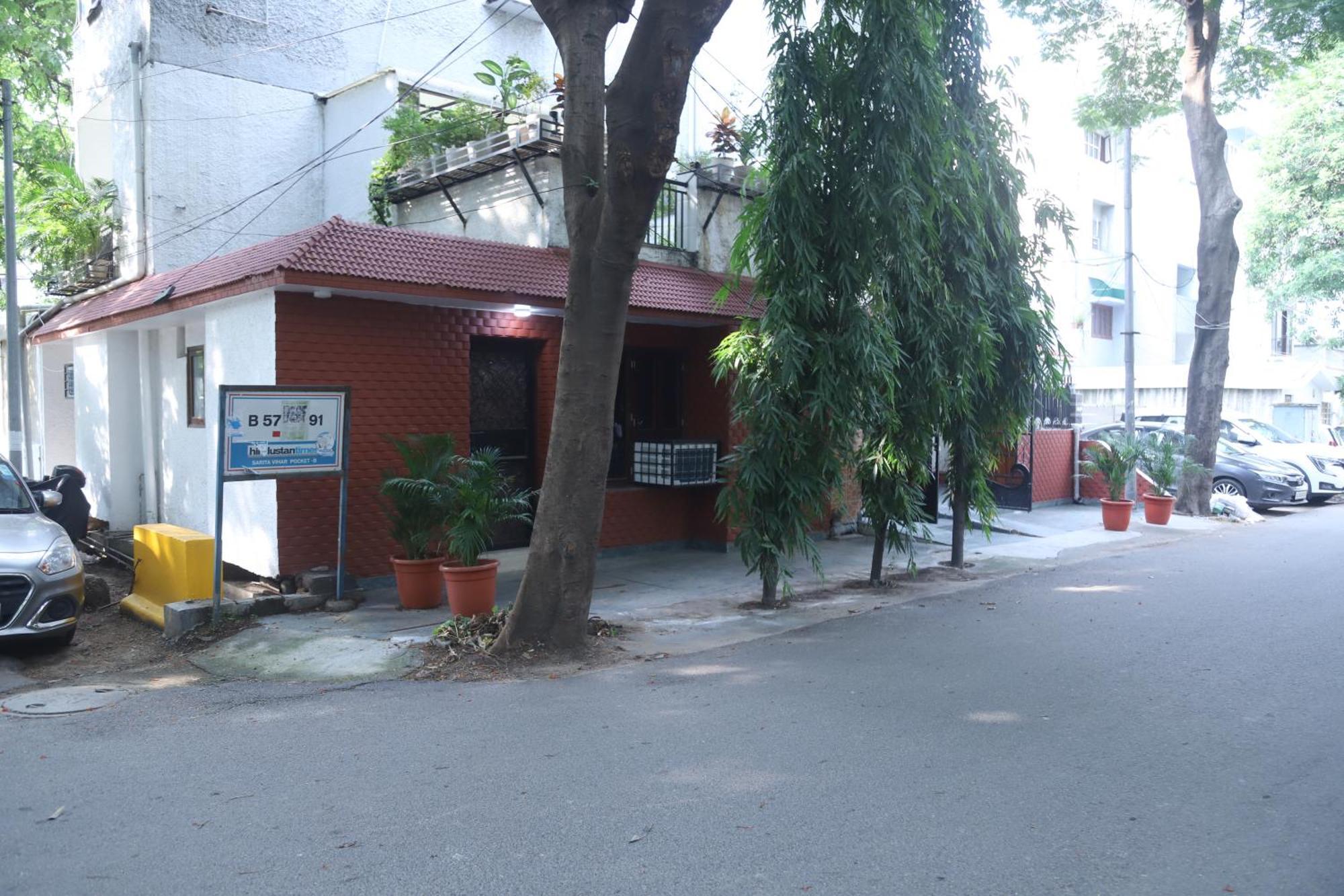Divine India Service Apartment 3Bhk,B57 Sarita Vihar,Apollo نيودلهي المظهر الخارجي الصورة