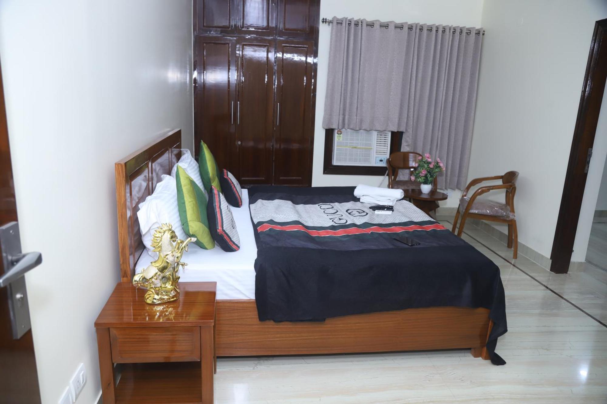 Divine India Service Apartment 3Bhk,B57 Sarita Vihar,Apollo نيودلهي المظهر الخارجي الصورة